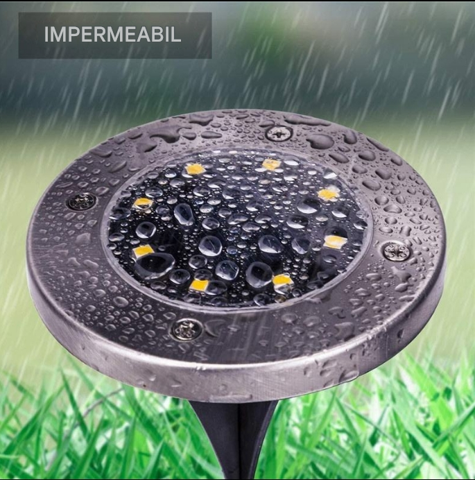 Lămpi Solare LED pentru Grădină – Set 4 Bucăți, RGB, IP65, Încărcare Solară