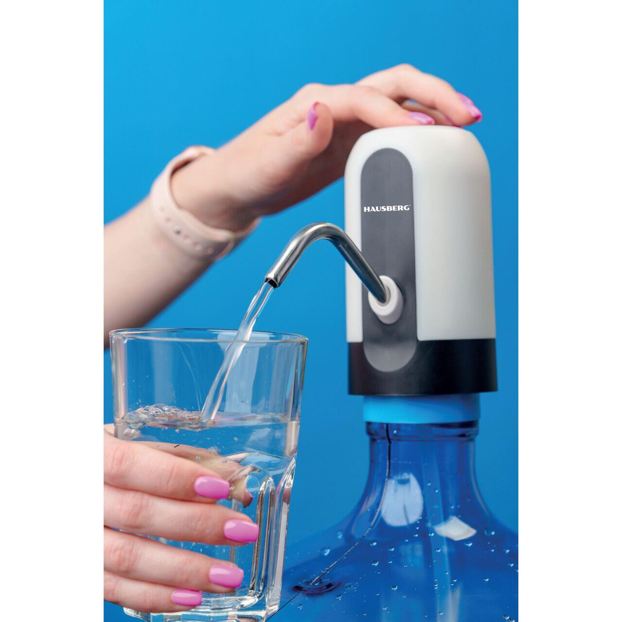 Dispozitiv electric reincarcabil de pompare apa, HAUSBERG HB-2605, din otel inoxidabil si plastic, pentru sticle PET de 10l, buton on/off, baterie incorporata, USB, alb/negru Imagine secundară a produsului