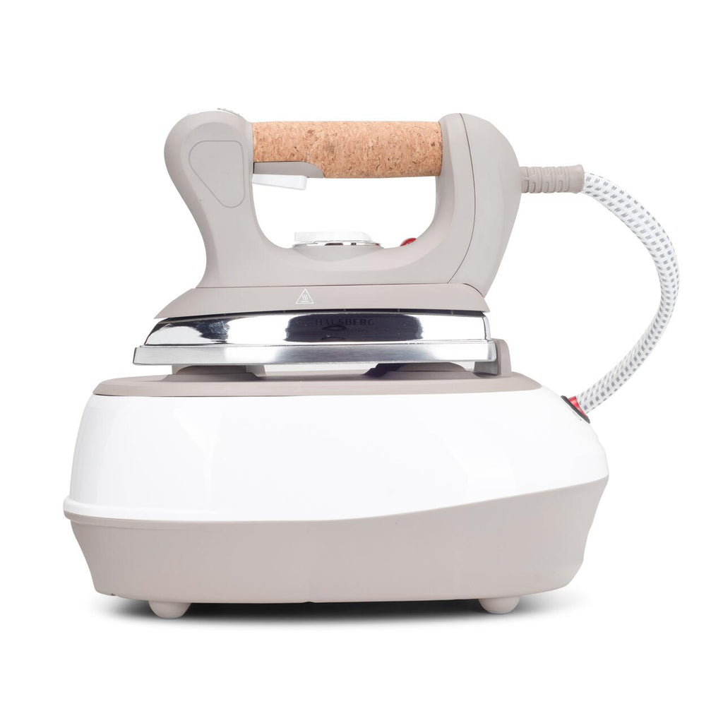 Statie de calcat cu abur HAUSBERG HB-7927RST, 2000-2400W, 60g/min, 0.5l, Termostat, Presiune 6 bar, Incalzire dubla, Rustic
